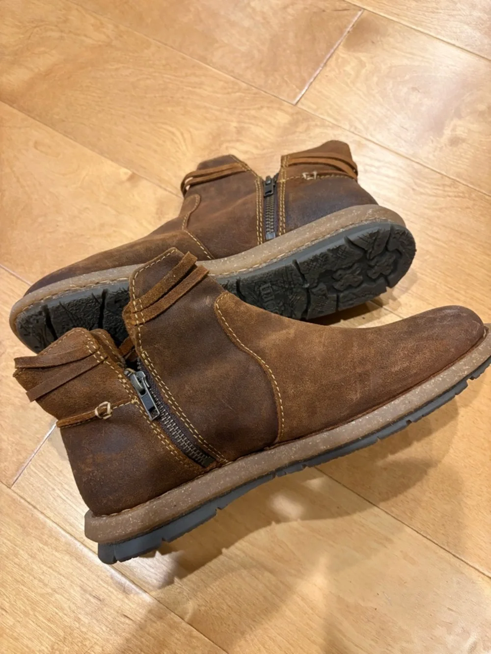 Born Tarkiln distressed brown suede ankle booties western sz 40-41 10